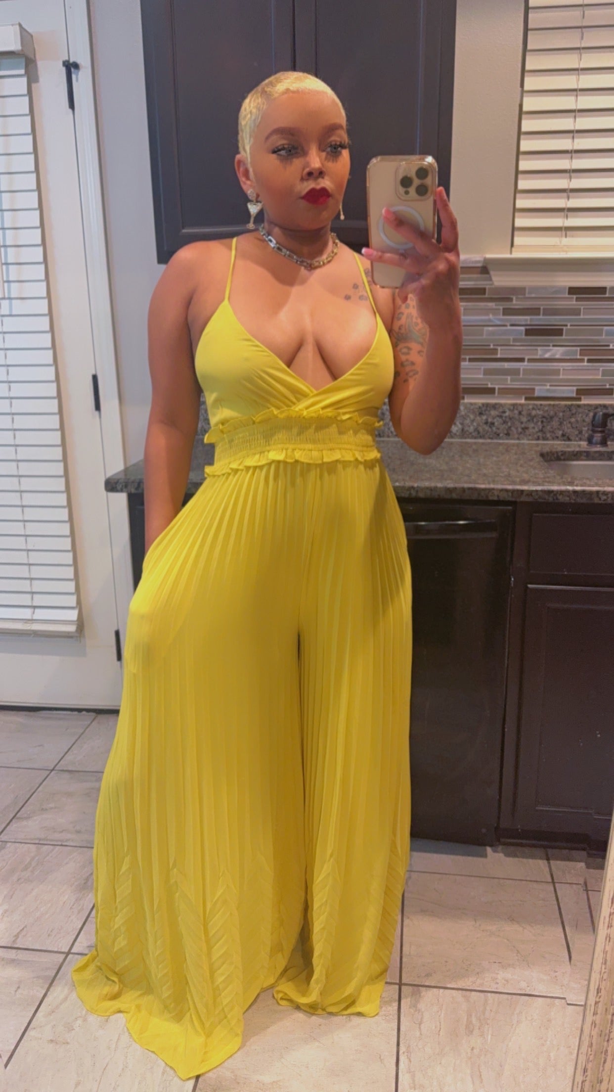 Weekend Trip (Yellow)