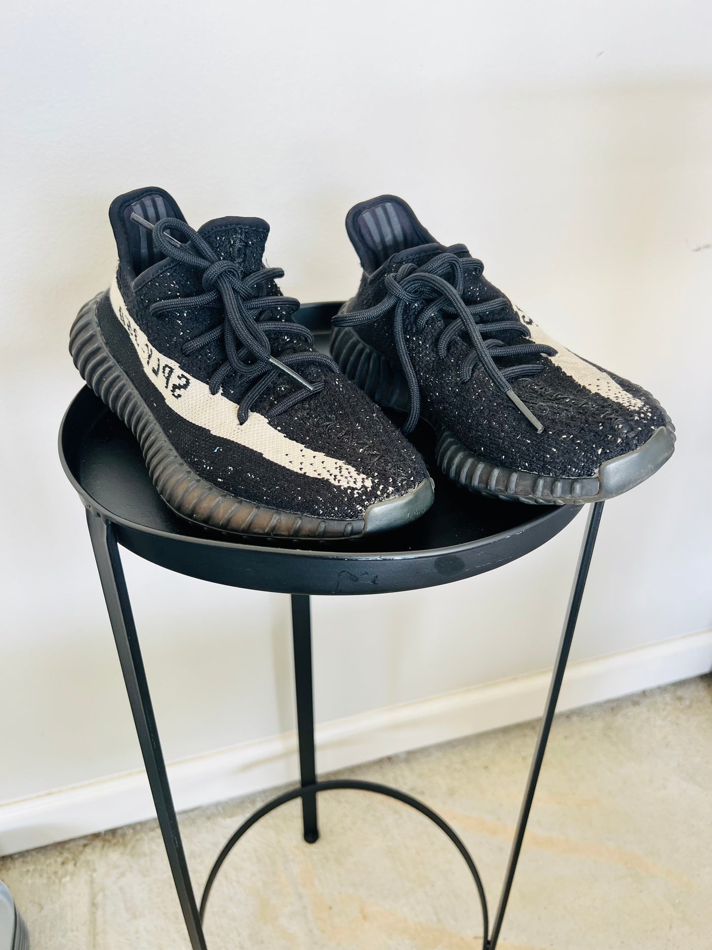 Yezzy Boost (size 6.5)
