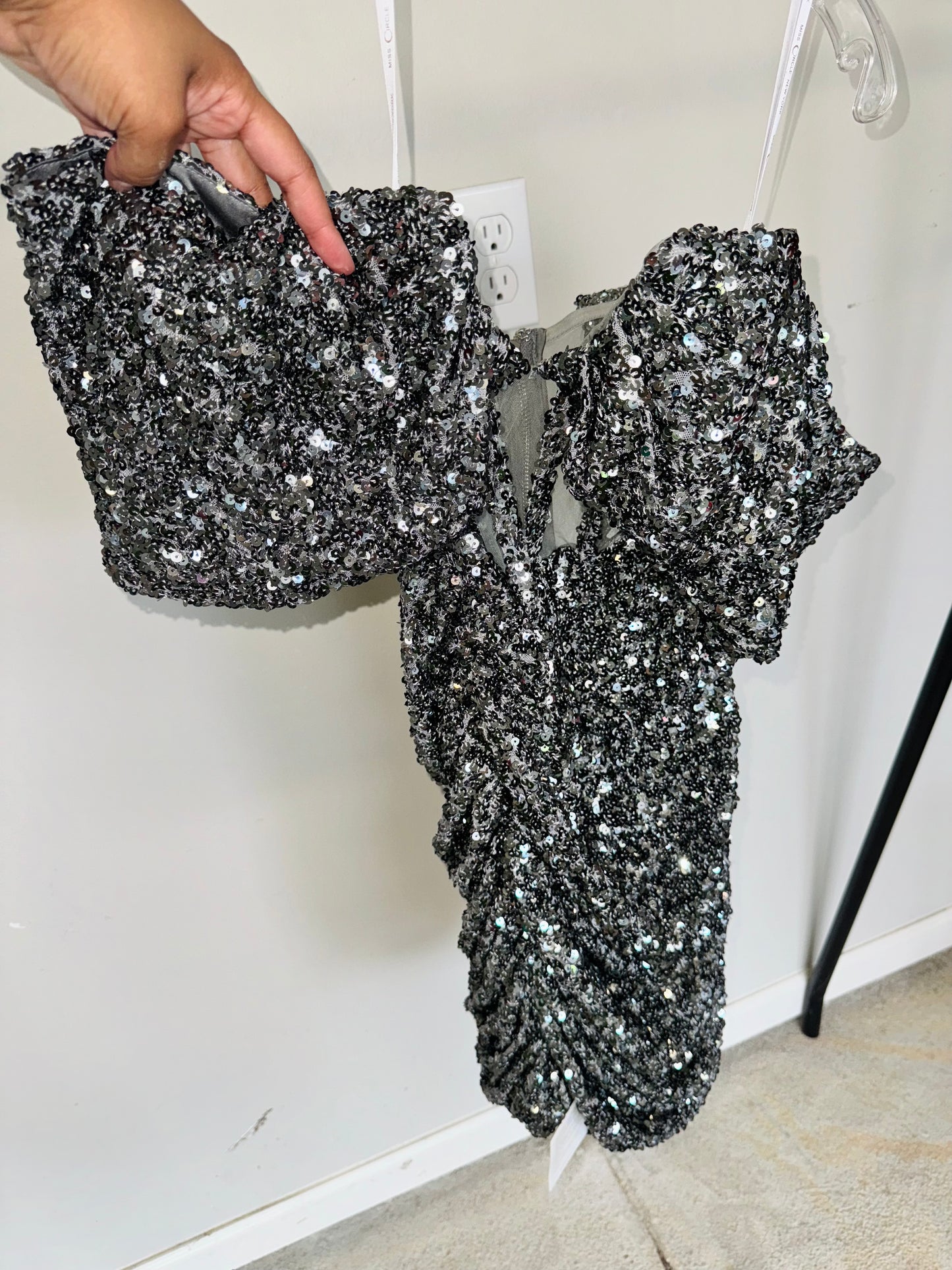 Party Dress (Size Small)