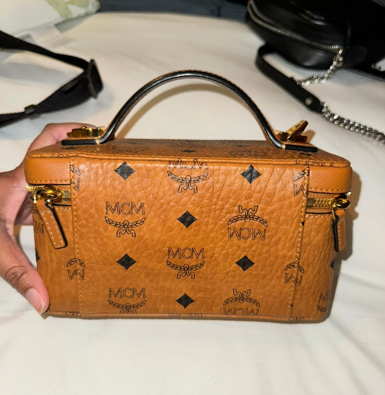 MCM ROCKSTAR VANITY CASE