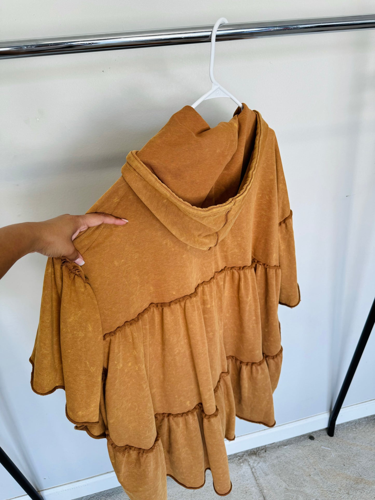HOODED JACKET (S/M)