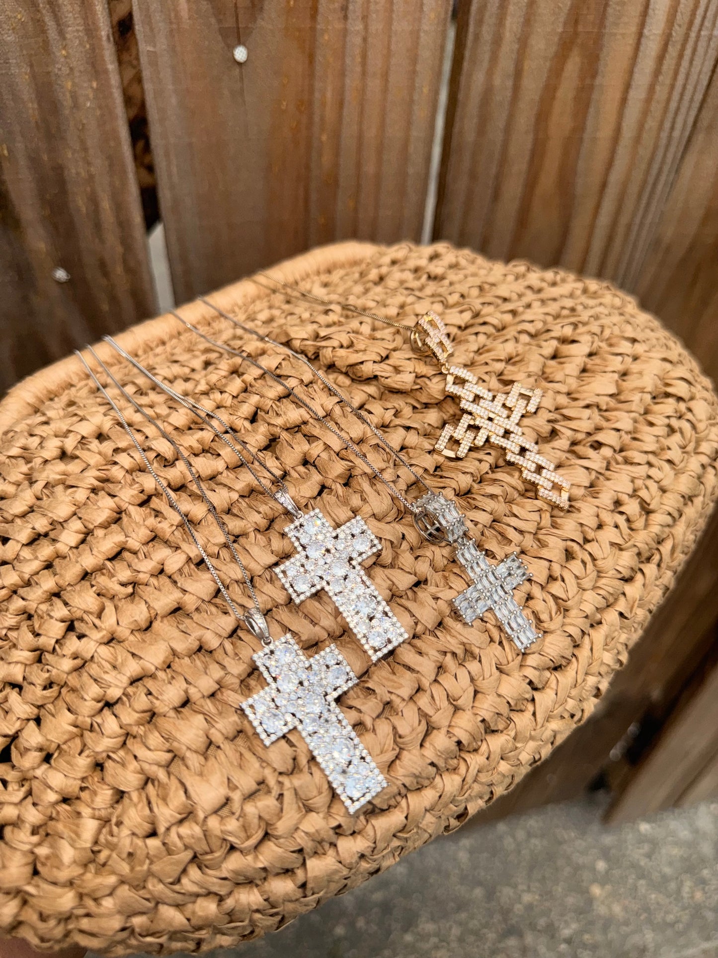 Cross Paths|3 Styles|