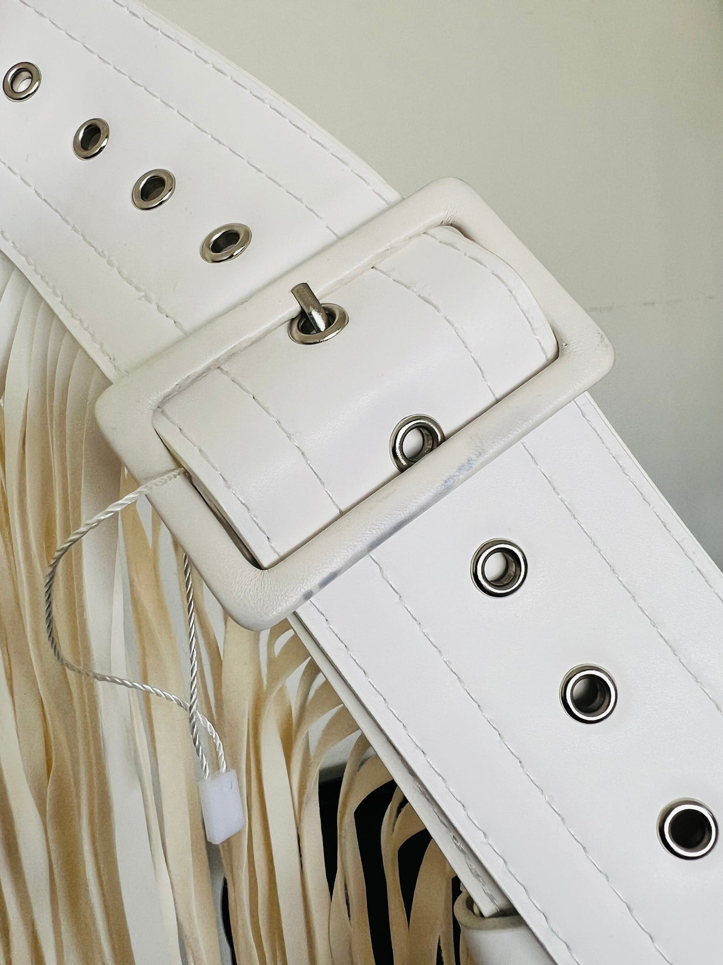 White fridge belt (One Size)