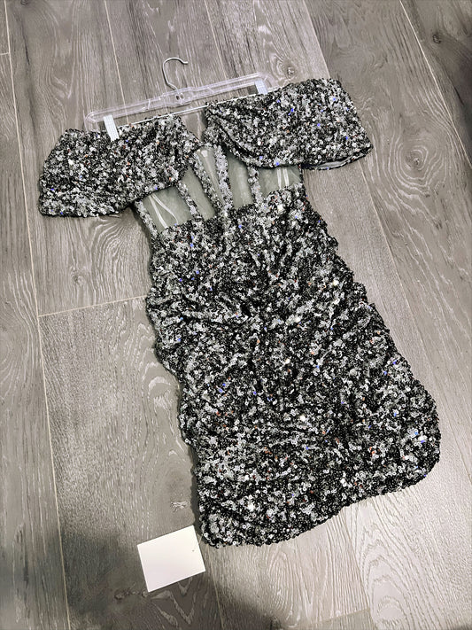 Party Dress (Size Small)
