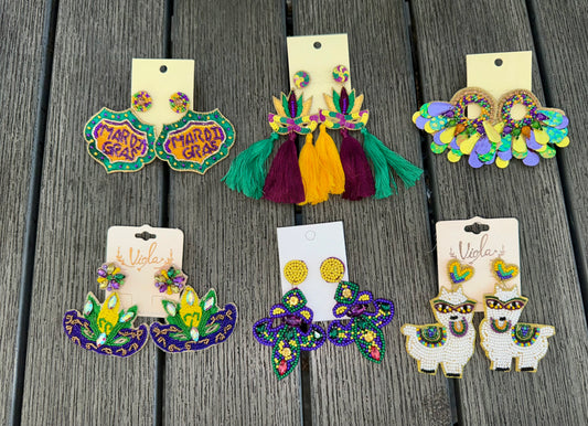 Mardi Gras 25’ (6 Options)