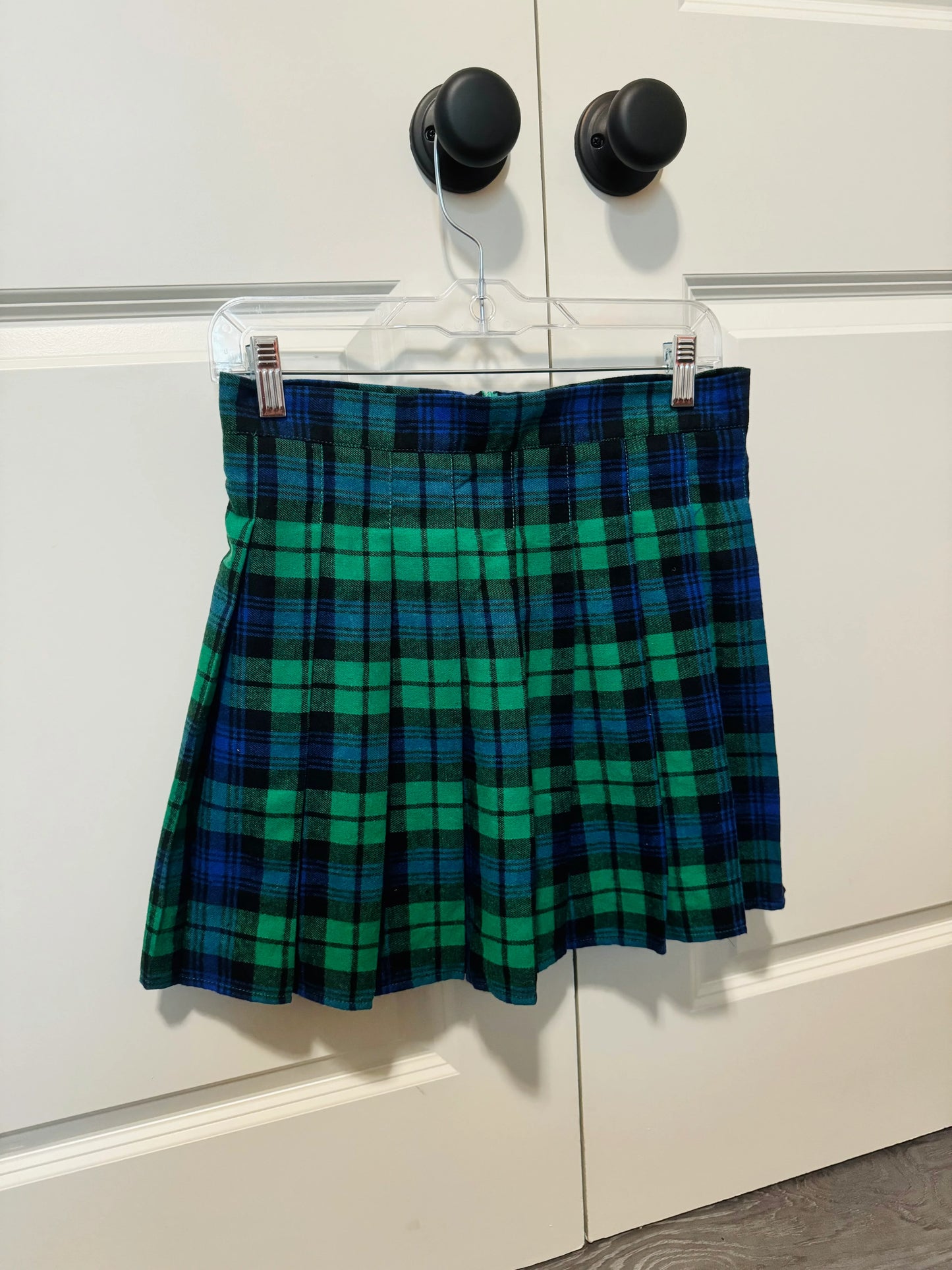 Pleated Skirt (2 Colors)